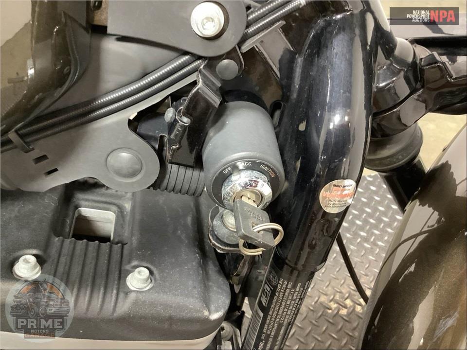 2018 Harley-Davidson XL883N IRON — фото 10