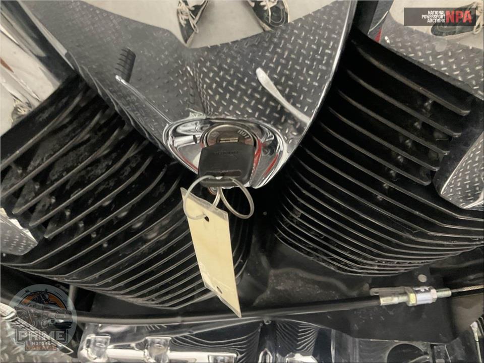 2024 Honda VT1300CXA FURY — фото 12