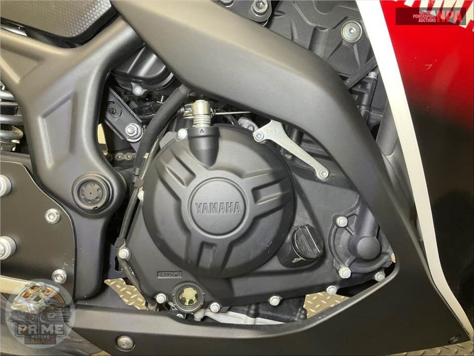 2016 Yamaha YZF-R3 — фото 6