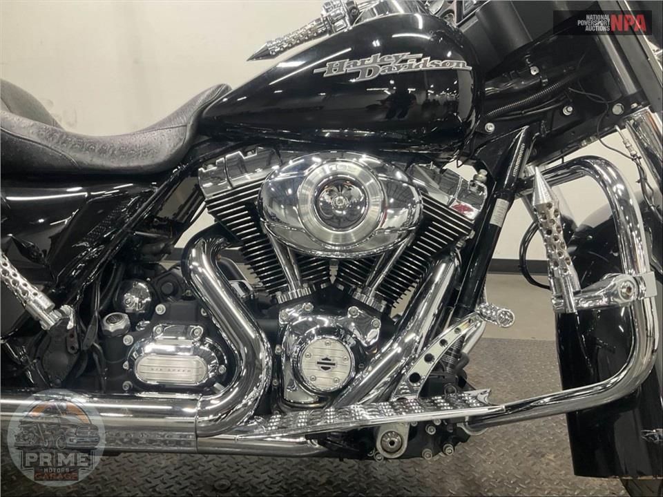 2011 Harley-Davidson FLHX-103 STREET GLIDE — фото 6