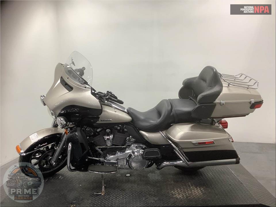 2018 Harley-Davidson FLHTK ULTRA LIMITED — фото 3