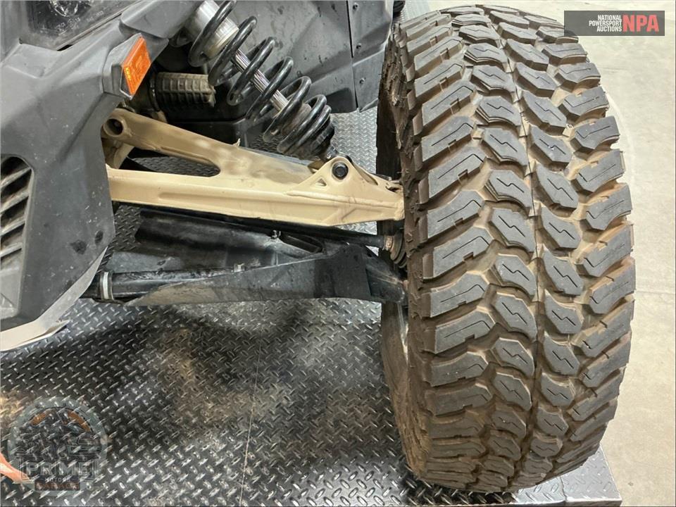 2023 Can-Am MAVERICK X3 X RC  TURBO RR 72 — фото 18