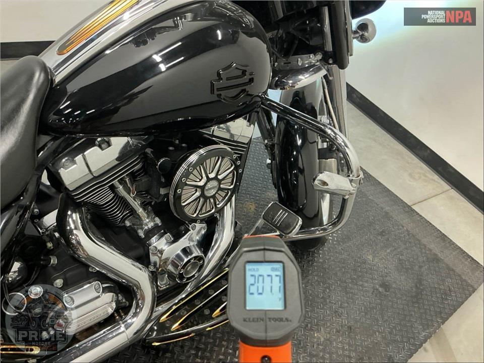 2013 Harley-Davidson FLHX STREET GLIDE — фото 8