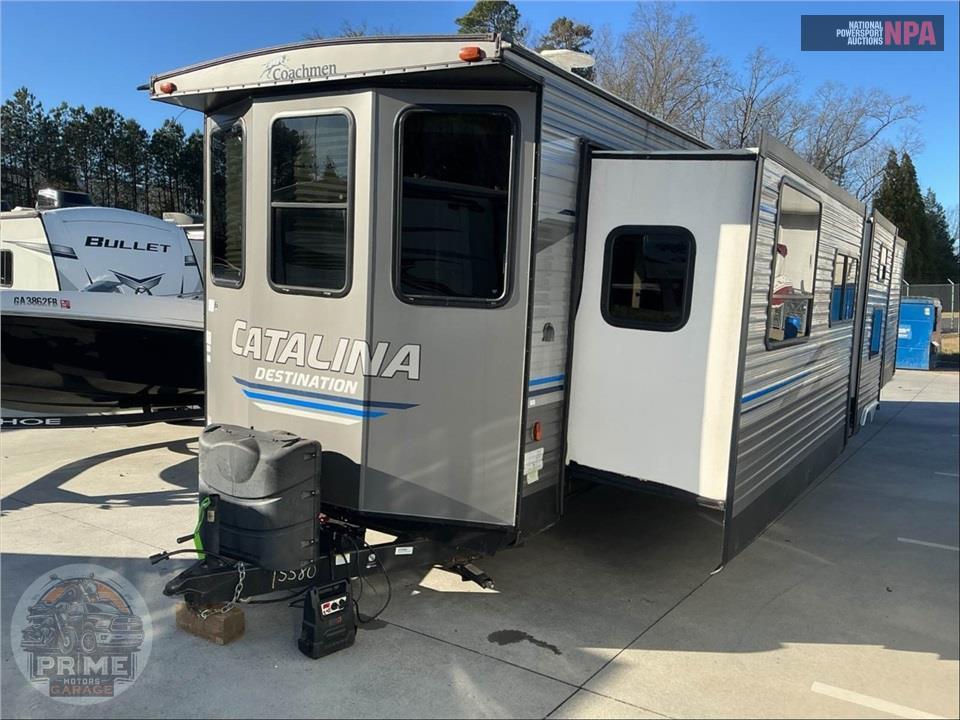 2019 Coachmen By Forest River M-39 FKTS - CATALINA DESTINATION SERIES — фото 2