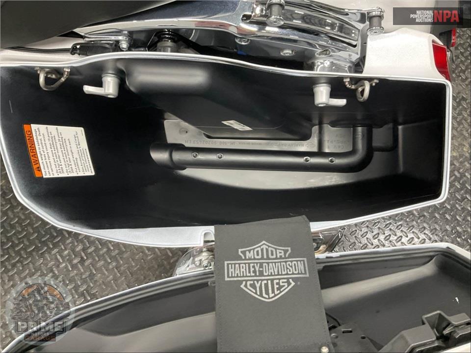 2024 Harley-Davidson FLHX STREET GLIDE — фото 15