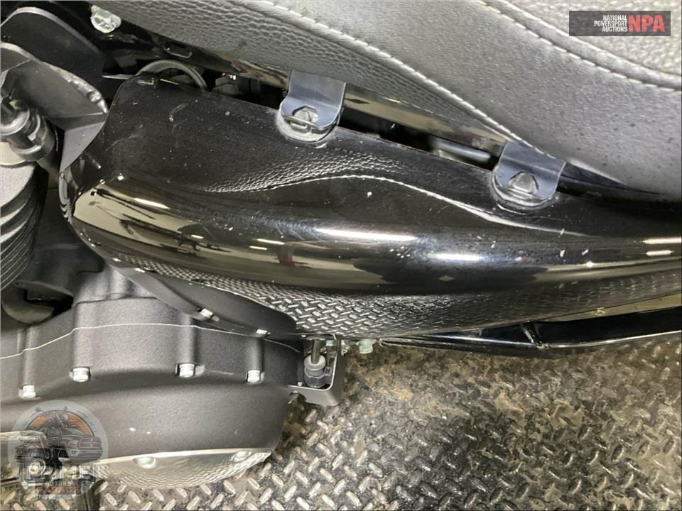 2021 Harley-Davidson XL883N IRON — фото 21