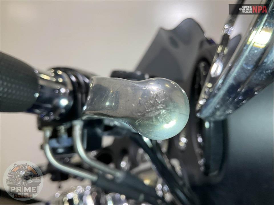 2006 Harley-Davidson FLHXI STREET GLIDE — фото 38