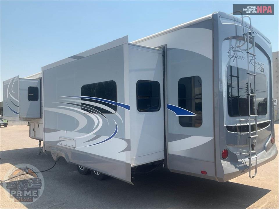 2016 Highland Ridge Rv M-349RLS - 3X FIFTH WHEEL SERIES — фото 3
