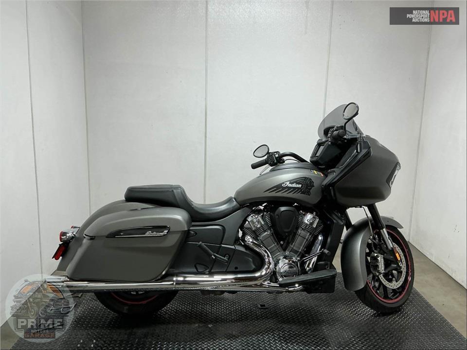 2023 INDIAN MOTORCYCLE CHALLENGER (SMOKE)