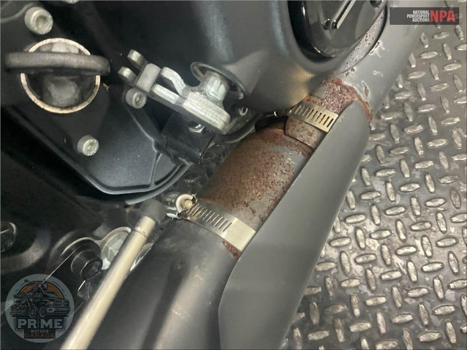 2023 Indian Motorcycle SCOUT BOBBER (ABS, SMOKE COLOR) — фото 10
