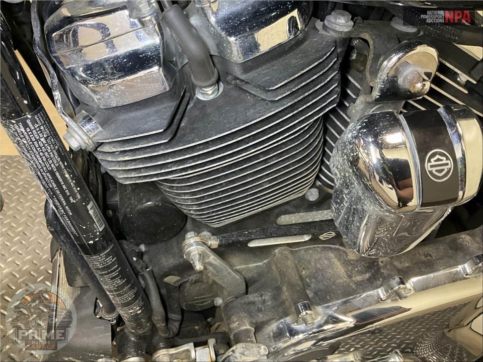 2019 Harley-Davidson FLHX STREET GLIDE — фото 10