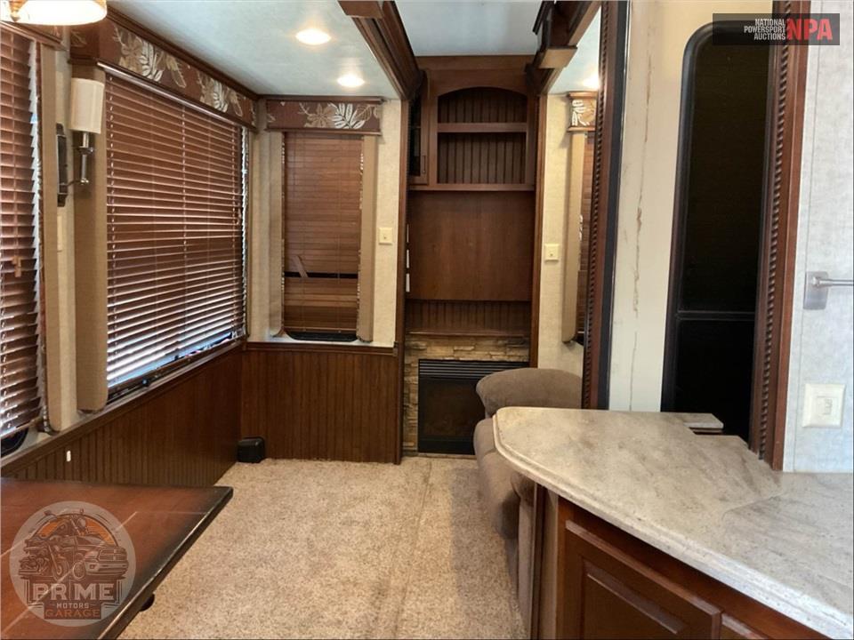 2015 Keystone Rv M-3535 RE - ALPINE FIFTH WHEEL SERIES — фото 7