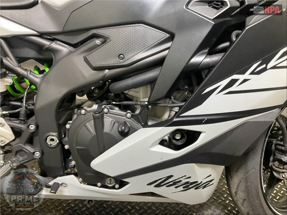 2025 Kawasaki ZX400SSFAL NINJA ZX-4RR (ABS) — фото 6