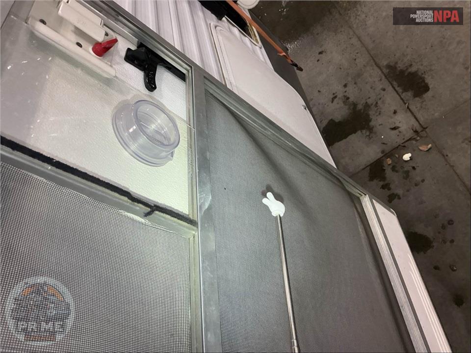 2014 Salem By Forest River M-32SRV - SPORT SRV TOY HAULER SERIES — фото 30