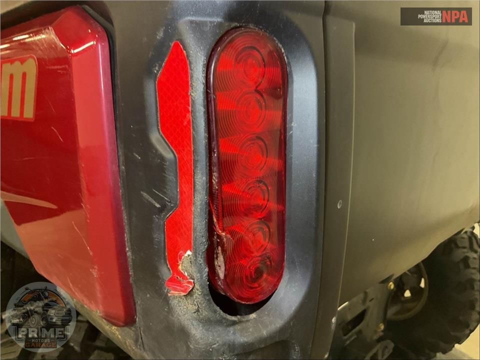 2025 Can-Am DEFENDER MAX LIMITED CAB HD10 — фото 58