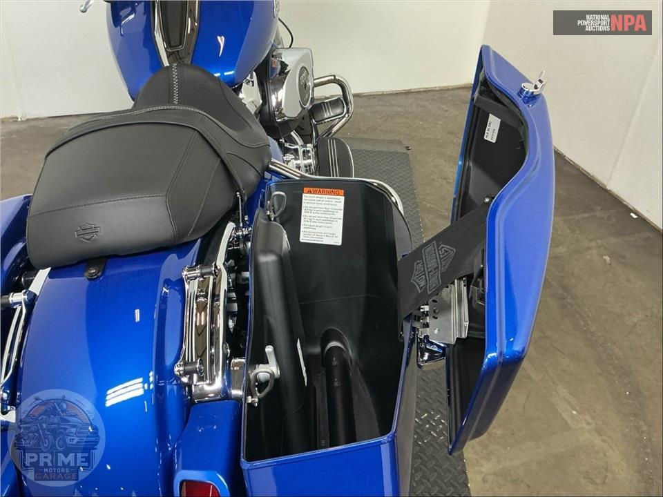 2025 Harley-Davidson FLHX STREET GLIDE — фото 18