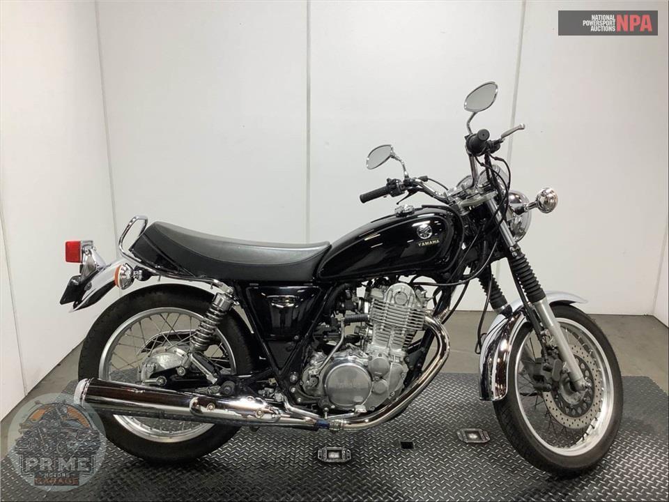 2016 Yamaha SR400 — фото 1