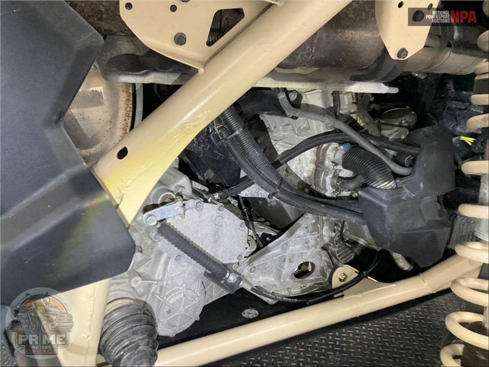 2023 Can-Am MAVERICK X3 X RS TURBO RR SMART-SHOX (DESERT TAN & CARBON BLACK RED) — фото 9