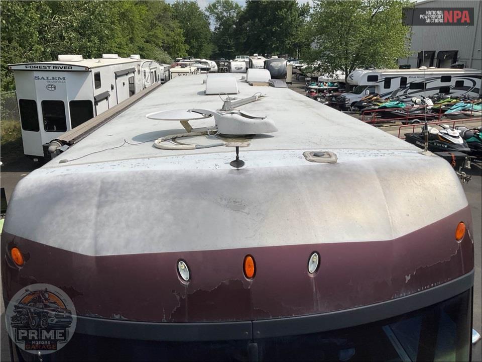 2006 Winnebago M-35A WORKHORSE ADVENTURER SERIES — фото 47