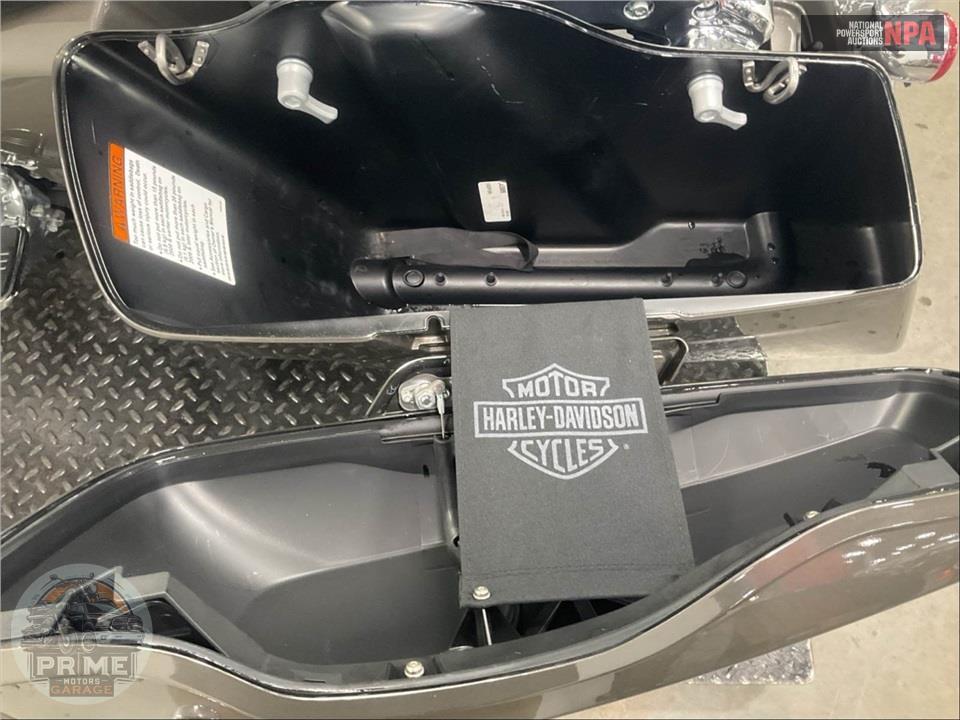 2019 Harley-Davidson FLTRX ROAD GLIDE — фото 15