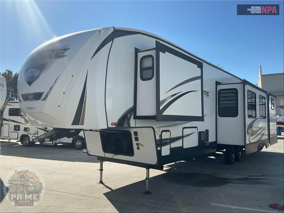 2022 Sabre By Forest River M-38DBQ - FIFTH WHEEL SERIES — фото 2