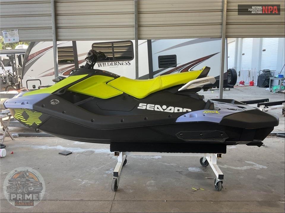 2024 Seadoo/Brp SPARK 3UP TRIXX — фото 3
