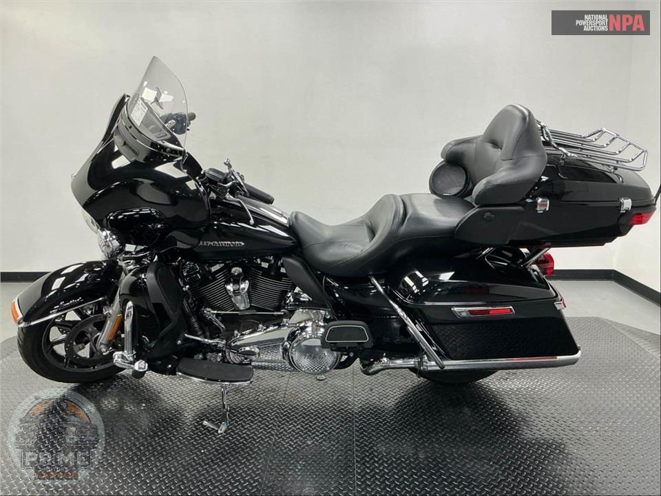 2019 Harley-Davidson FLHTK ULTRA LIMITED — фото 3