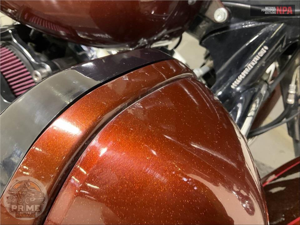 2011 Harley-Davidson FLHTK ELECTRA GLIDE UL LI — фото 31