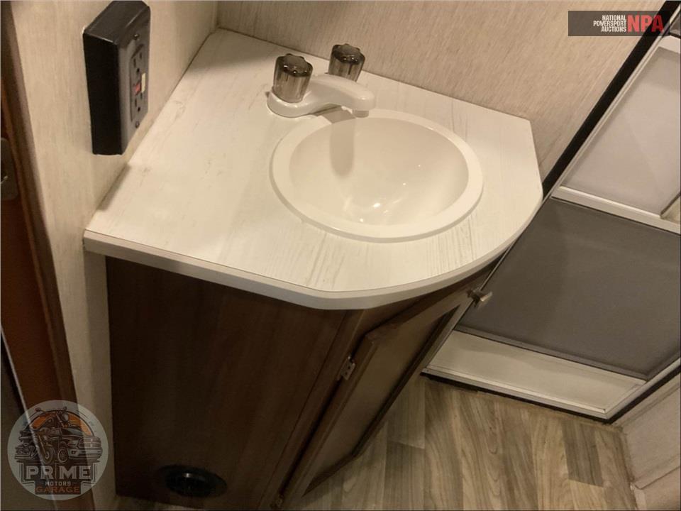 2019 Heartland Rvs M-312 - MALLARD SERIES — фото 15