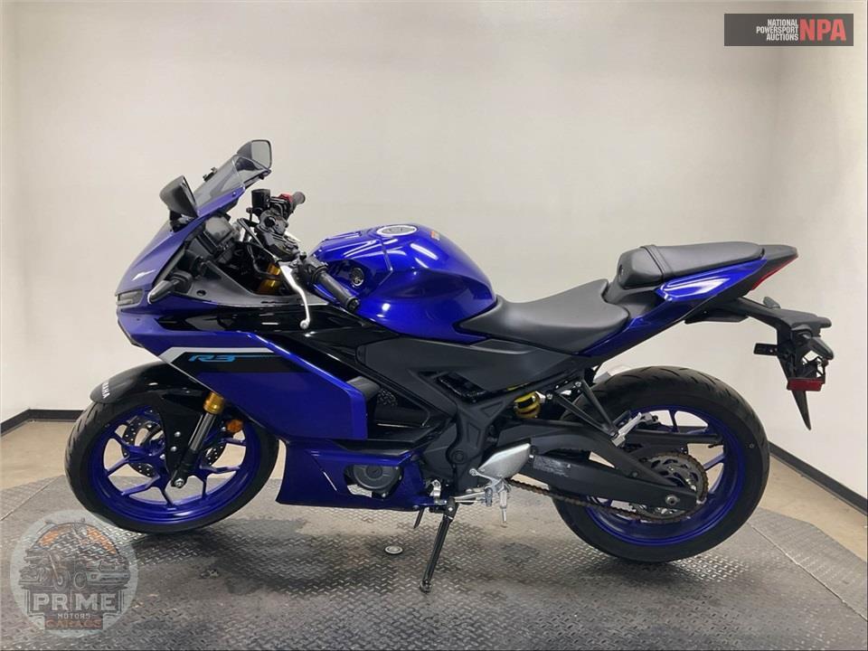 2025 Yamaha YZF-R3 — фото 3