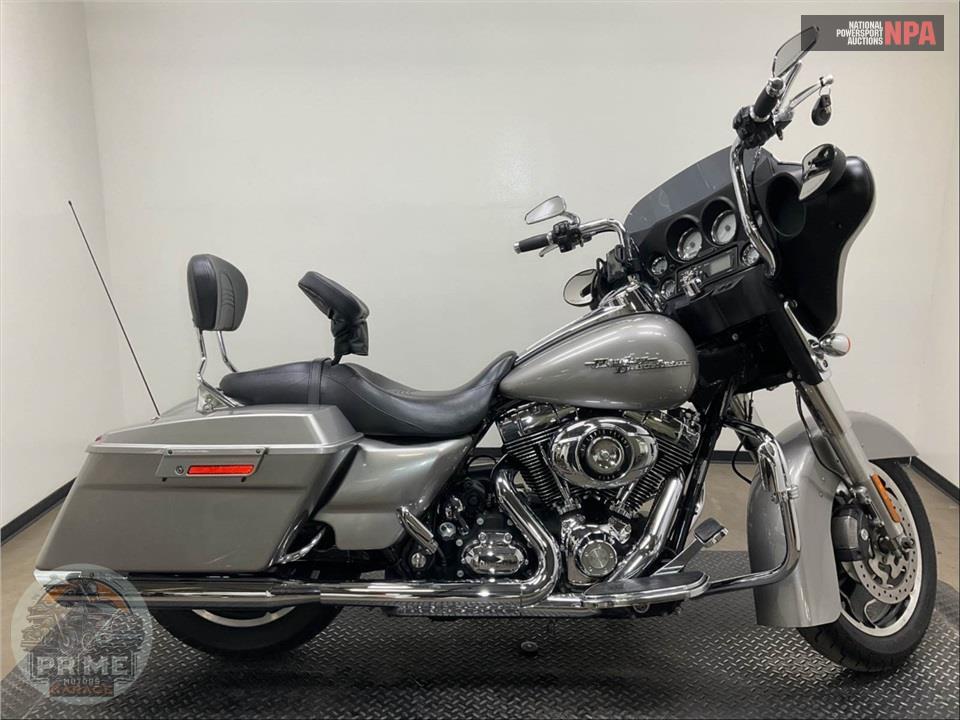 2009 HARLEY-DAVIDSON FLHX STREET GLIDE