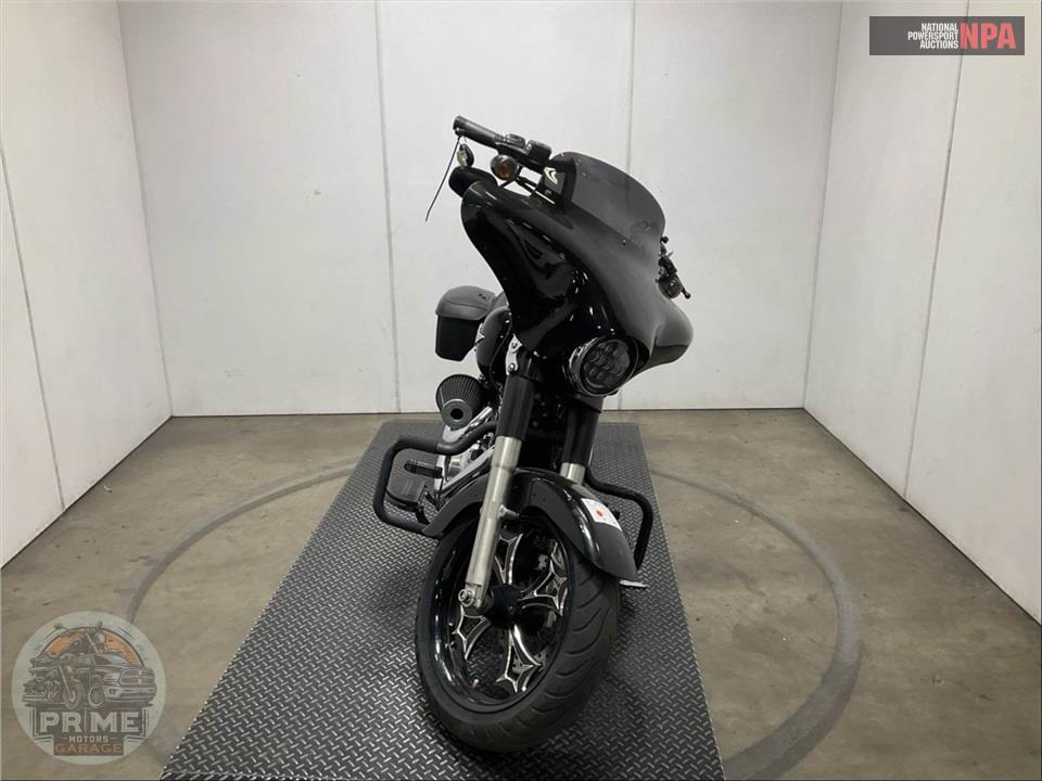 2010 Harley-Davidson FLSTFB FAT BOY LO — фото 2