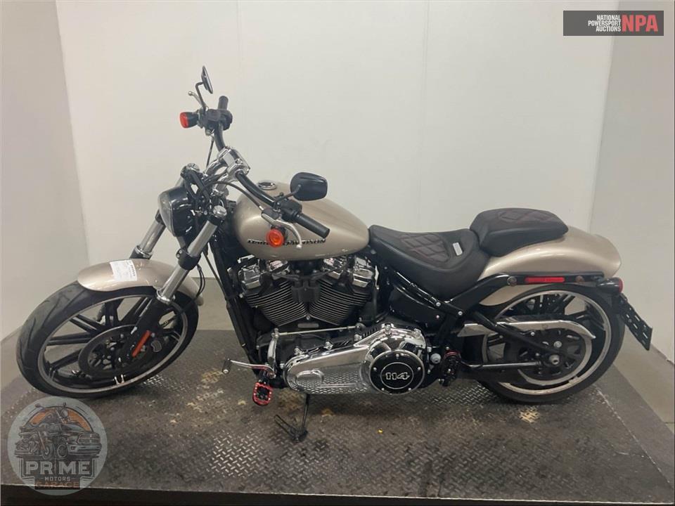 2018 Harley-Davidson FLSL SOFTTAIL SLIM — фото 3