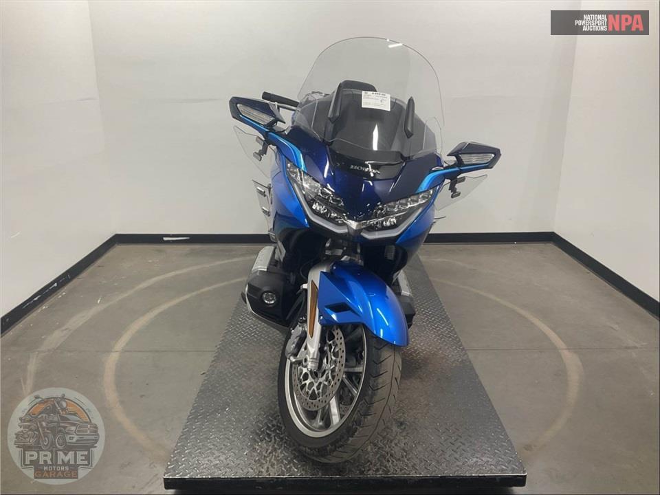 2022 Honda GL1800D GOLDWING TOUR DCT — фото 2