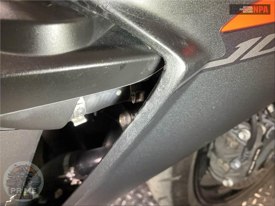 2021 Honda CBR1000RR — фото 13