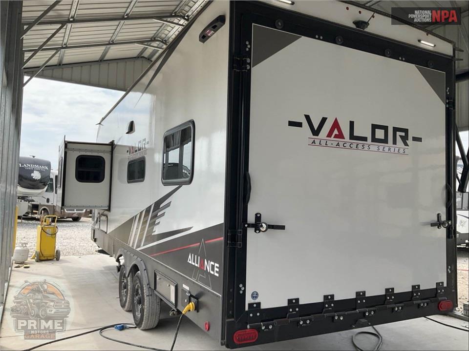 2023 Alliance Rv M-21T15 - VALOR FIFTH WHEEL SERIES — фото 3