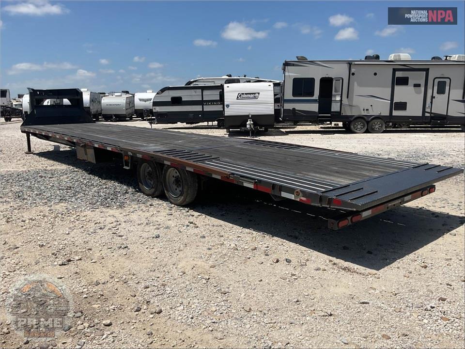 2022 Diamond C Trailers FMAX208 — фото 3