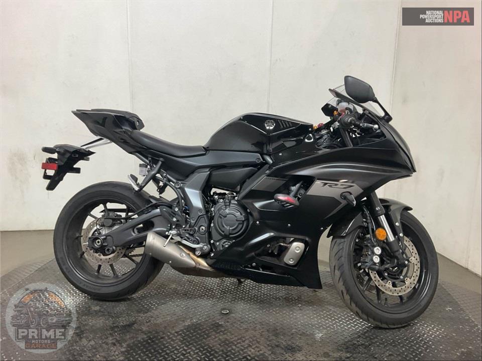2025 Yamaha YZF-R7 — фото 1
