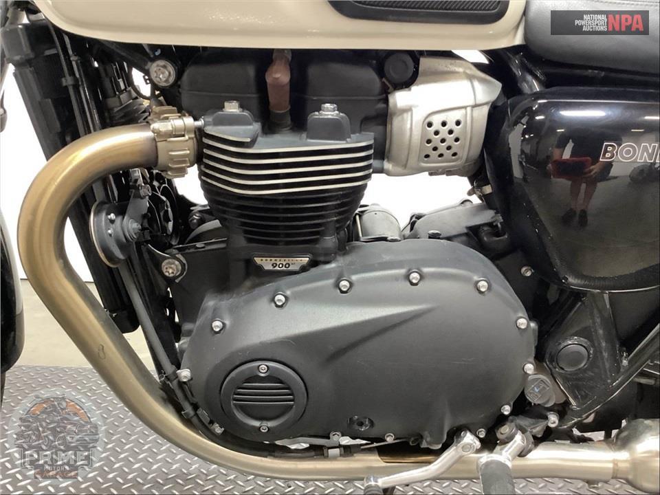 2022 Triumph BONNEVILLE T100 (TWO-TONE) — фото 7
