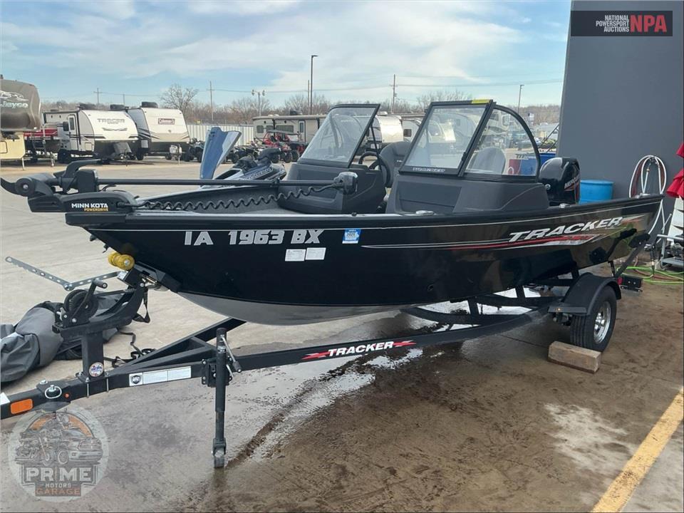2024 Tracker Marine PRO GUIDE V-16 WT(**) L=17/E=1 60HP MERC OB — фото 2