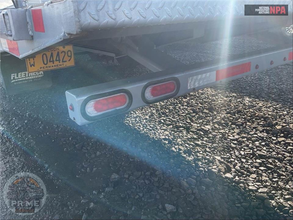 2025 Diamond C Trailers FMAX 210 — фото 11