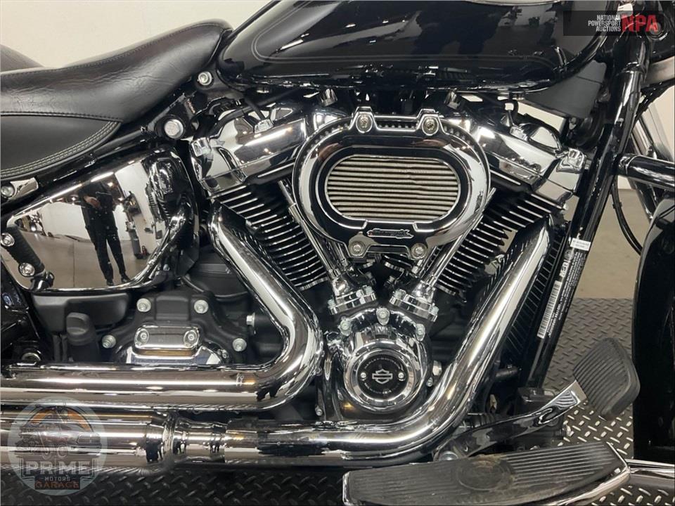 2024 Harley-Davidson FLHCS HERITAGE CLASSIC 114 — фото 6