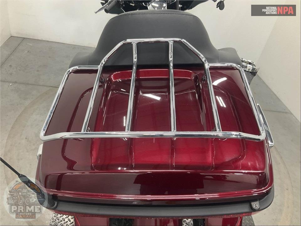 2017 Harley-Davidson FLHTKL ULTRA LIMITED LOW — фото 21