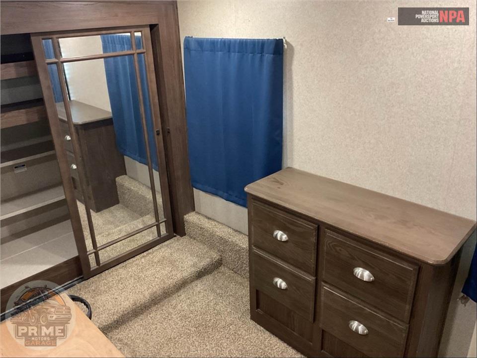 2019 Rockwood By Forest River M-8299BS - SIGNATURE FIFTH WHEEL SERIES — фото 12
