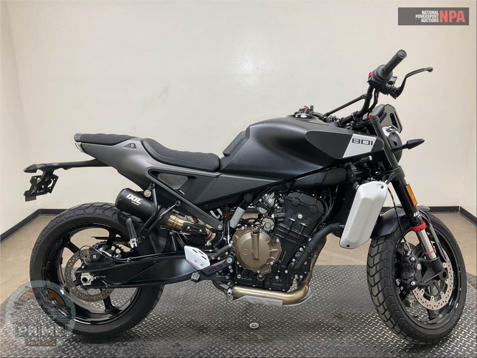 2025 HUSQVARNA VITPILEN 801