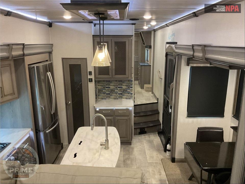 2020 Keystone Rv M-3791 RD - MONTANA FIFTH WHEEL SERIES — фото 9