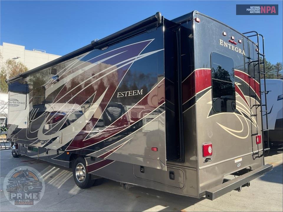 2019 Entegra Coach M-30X 450HP FORD - ESTEEM SERIES — фото 4