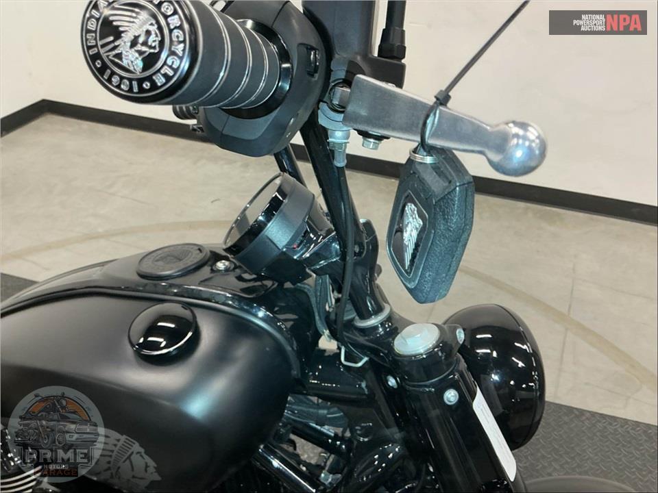 2022 Indian Motorcycle CHIEF BOBBER DARK HORSE — фото 11
