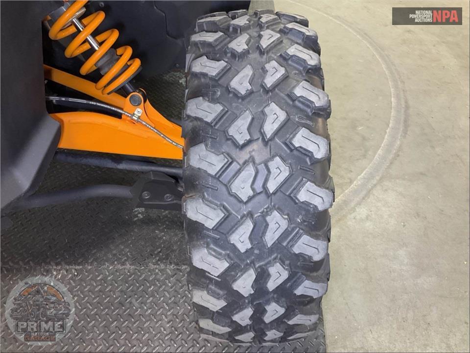 2025 Can-Am COMMANDER MAX XT-P 1000R — фото 22