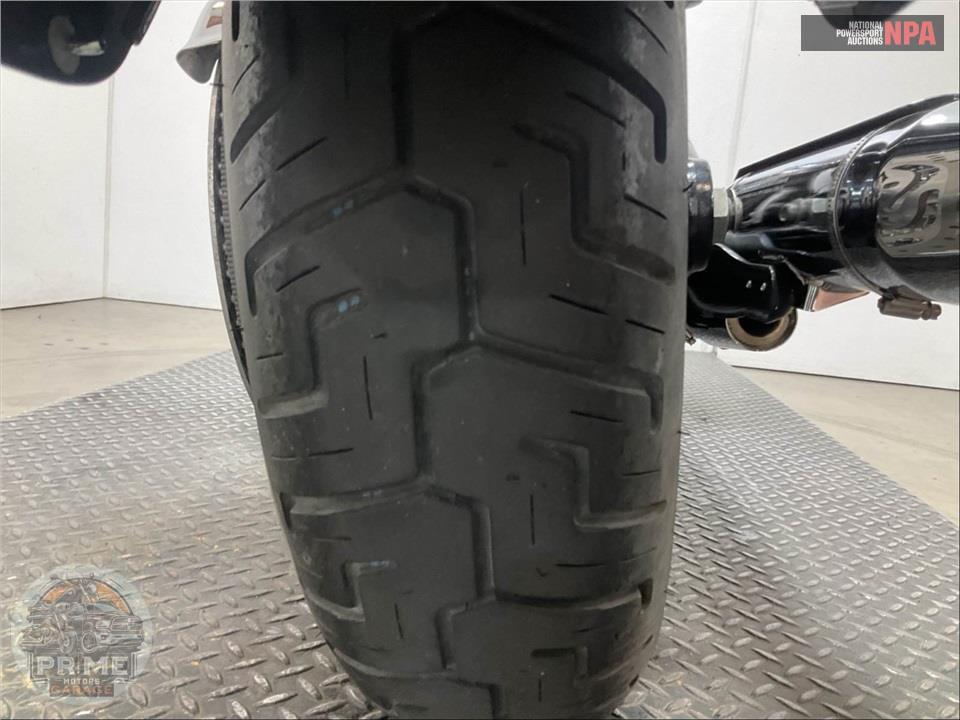 2019 Harley-Davidson FLDE DELUXE — фото 15